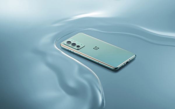 Новый OnePlus 9RT для истинных фанатов представлен во всей красе